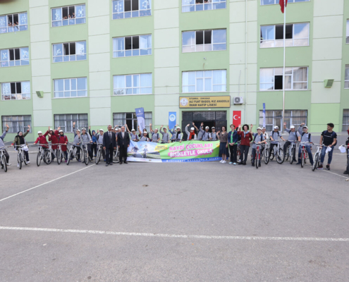 ali-fuat-basgil-kiz-anadolu-ihl-8-1030x687