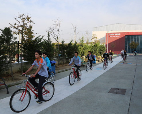 haydi_cocuklar_bisikletle_okula_oyakkent_basaksehir_ilkokulu-3-1030x687