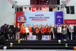 amatorspor (15) İBB’DEN KENTTEKİ AMATÖR SPOR KULÜPLERİNE MALZEME DESTEĞİ
