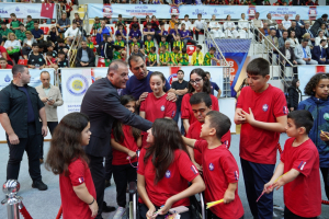 amatorspor (18) İBB’DEN KENTTEKİ AMATÖR SPOR KULÜPLERİNE MALZEME DESTEĞİ